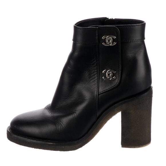 Chanel Black Calfskin Leather Turnlock CC Ankle Boots Booties - Picture 2 of 5